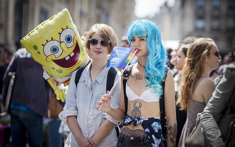 Gay pride LYON 2015 cheveux bleus