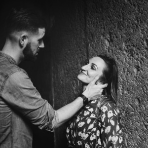 séance engagement, dans le quartier du vieux lyon et ses traboules